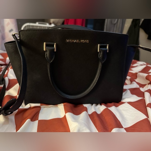 Michael Kors bag - Picture 3 of 4